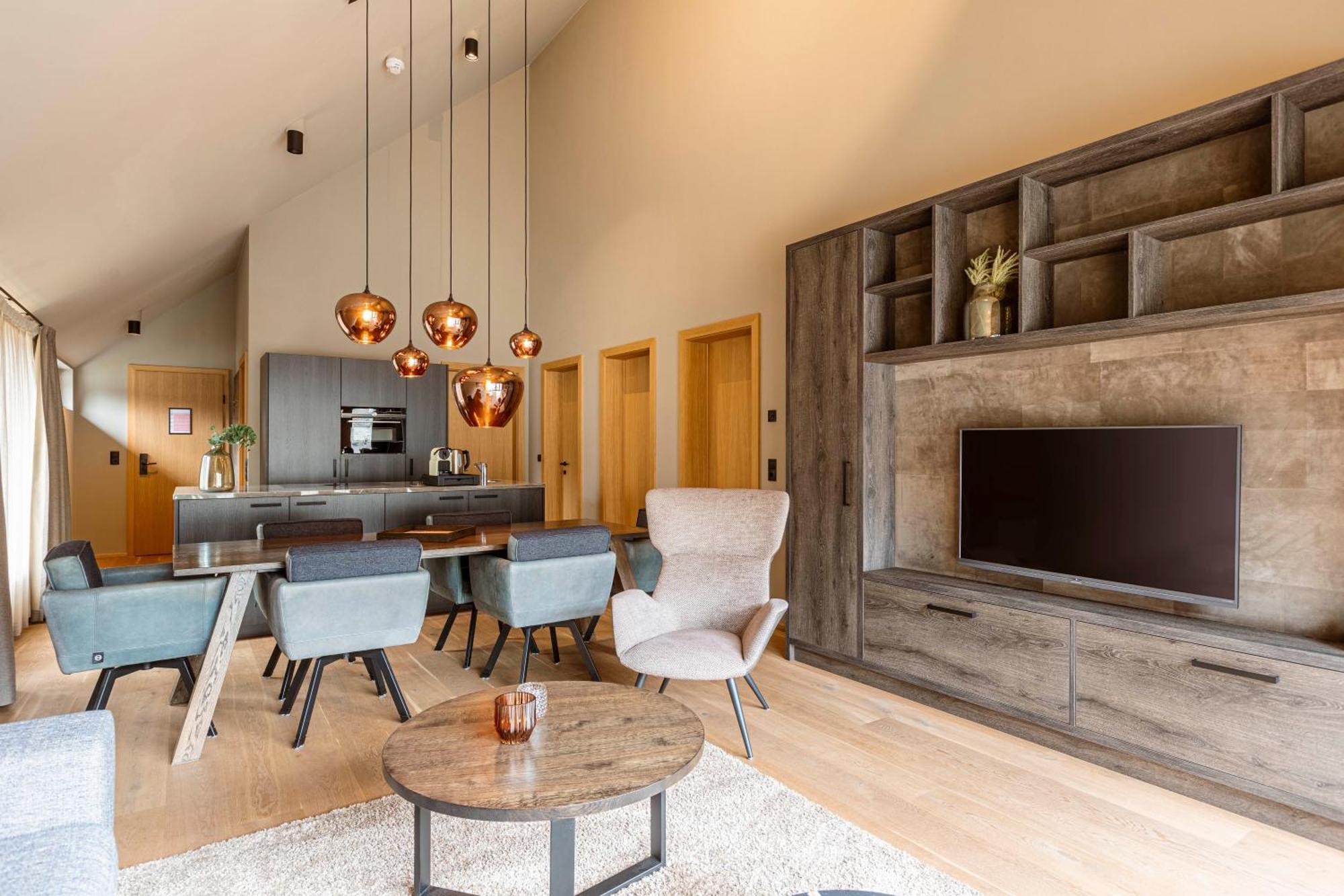 Montafon Suites Schruns By Alps Resorts Exteriör bild