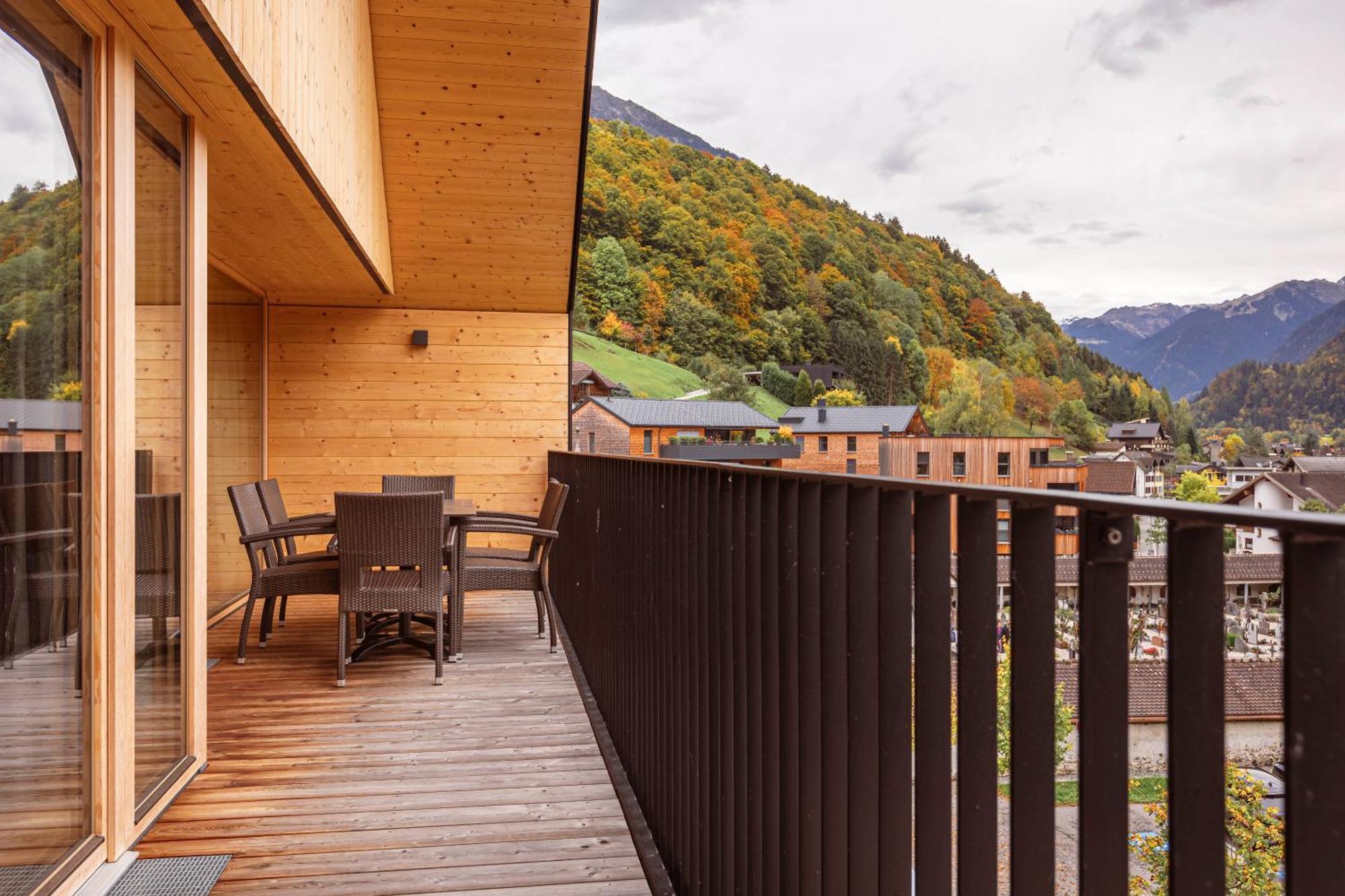 Montafon Suites Schruns By Alps Resorts Exteriör bild
