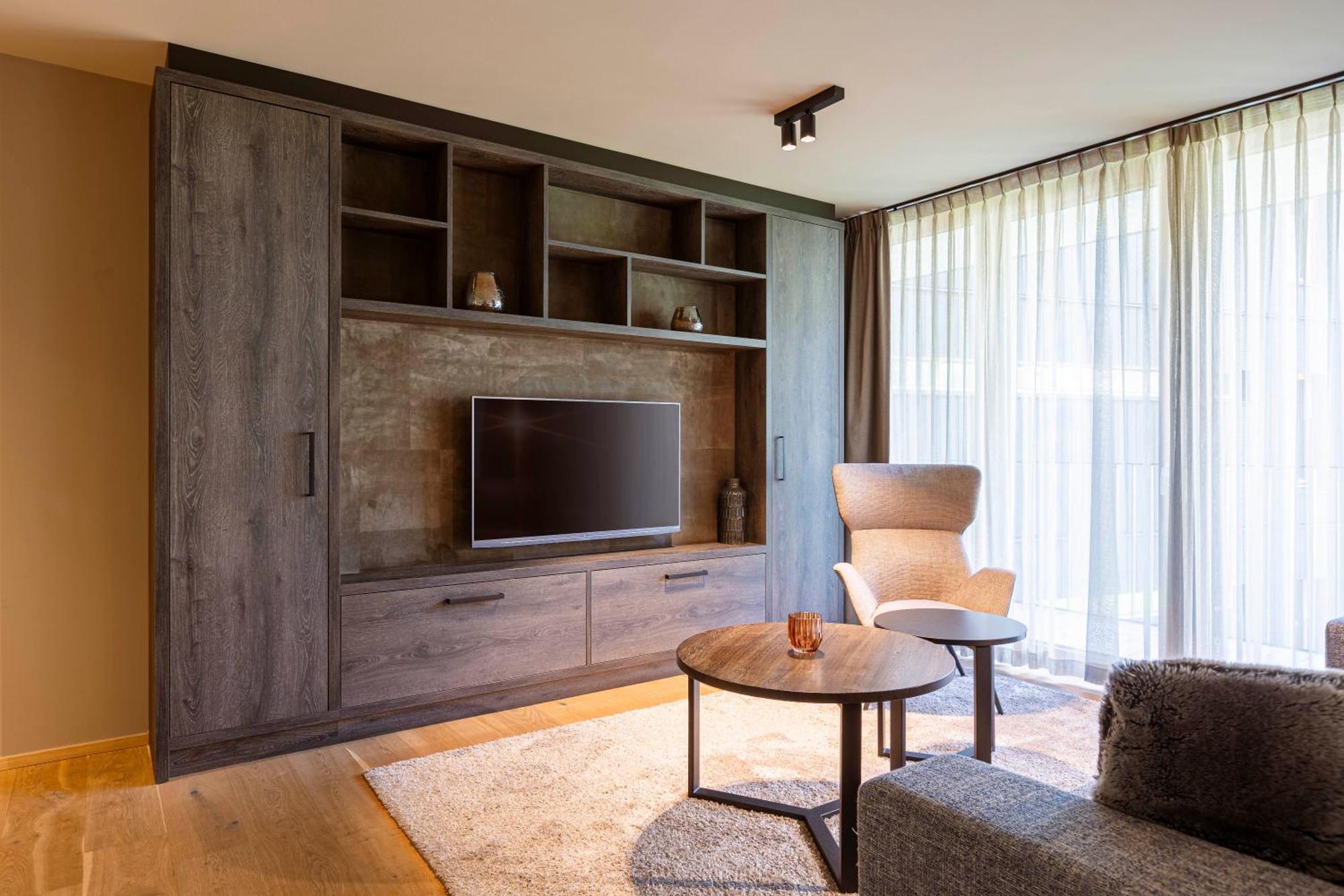 Montafon Suites Schruns By Alps Resorts Exteriör bild